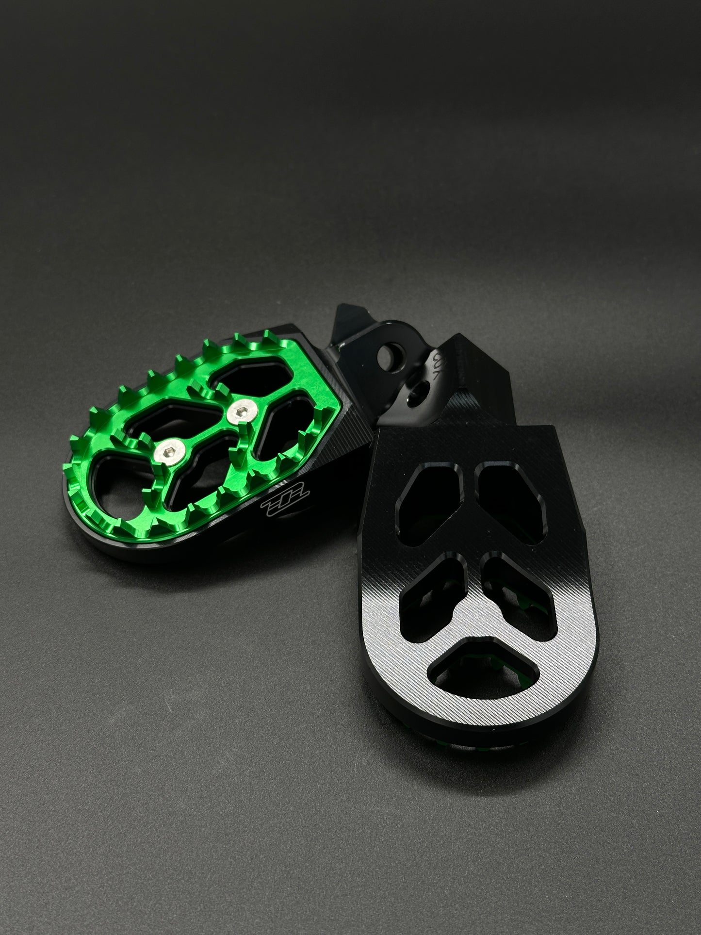 Surron Light Bee / Talaria Sting Footpegs TT V2 Upgrade