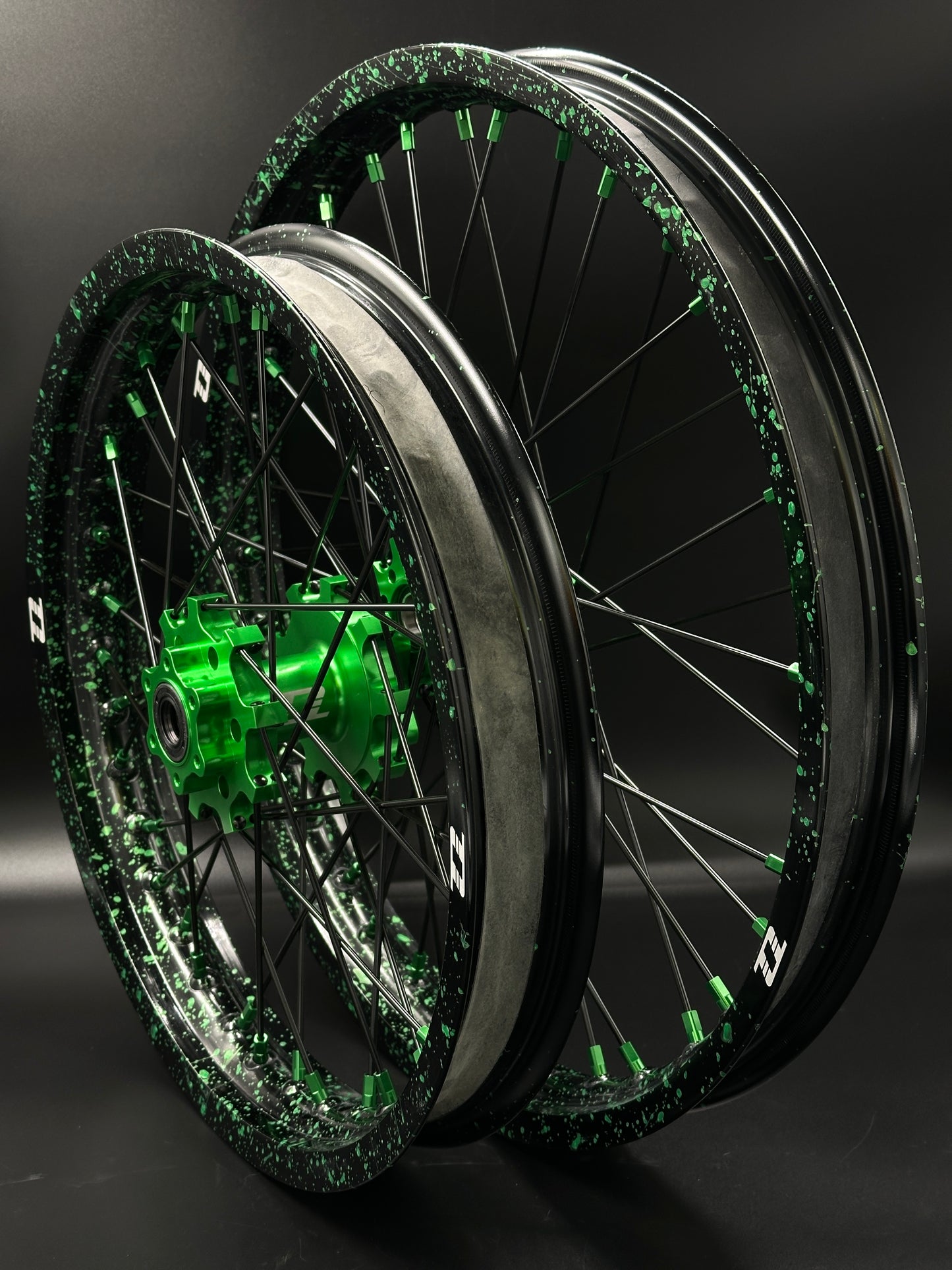 Surron Light Bee Wheels 16/19 Black/Green (Paint Splat)