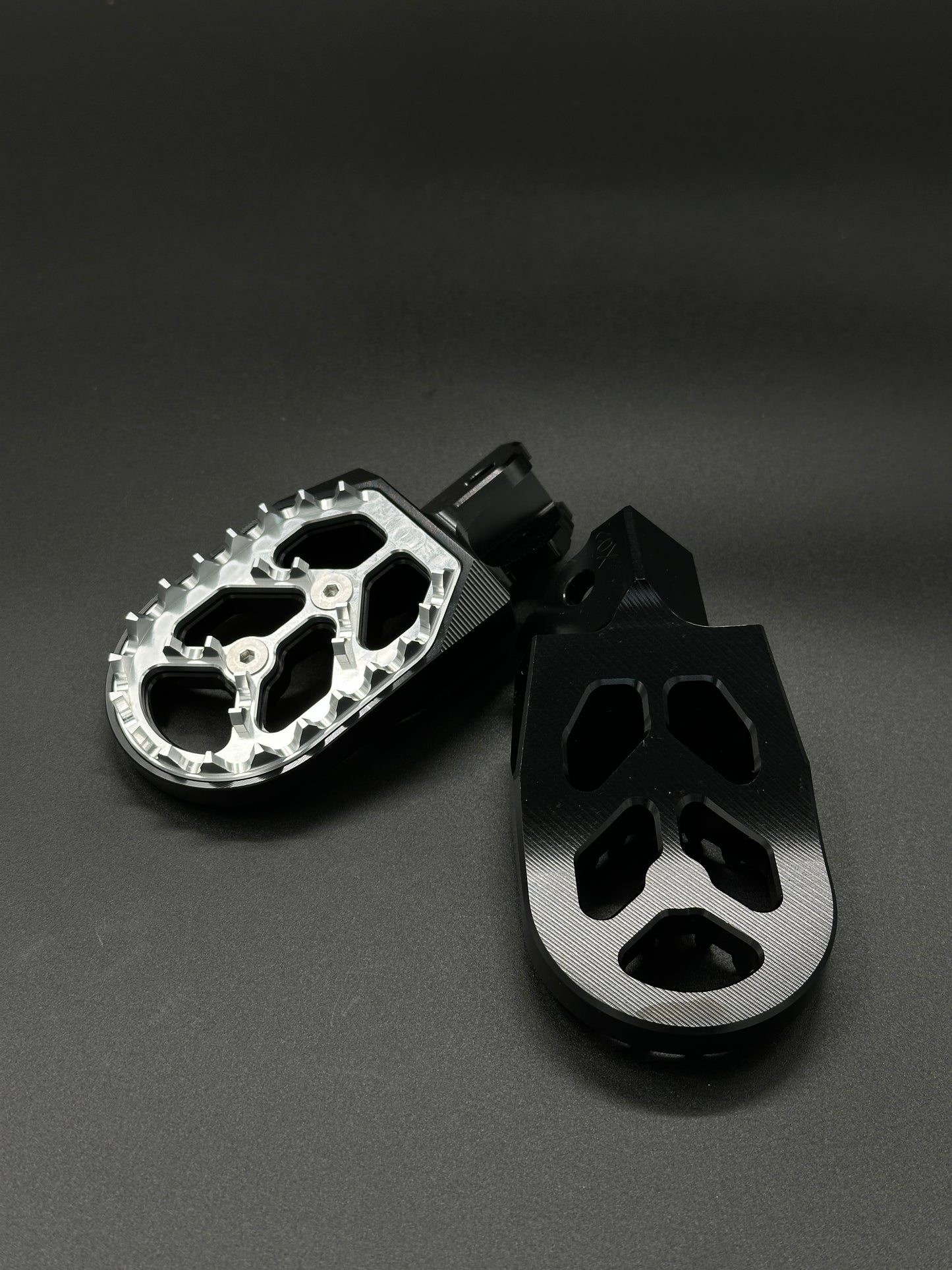 Surron Light Bee / Talaria Sting Footpegs TT V2 Upgrade