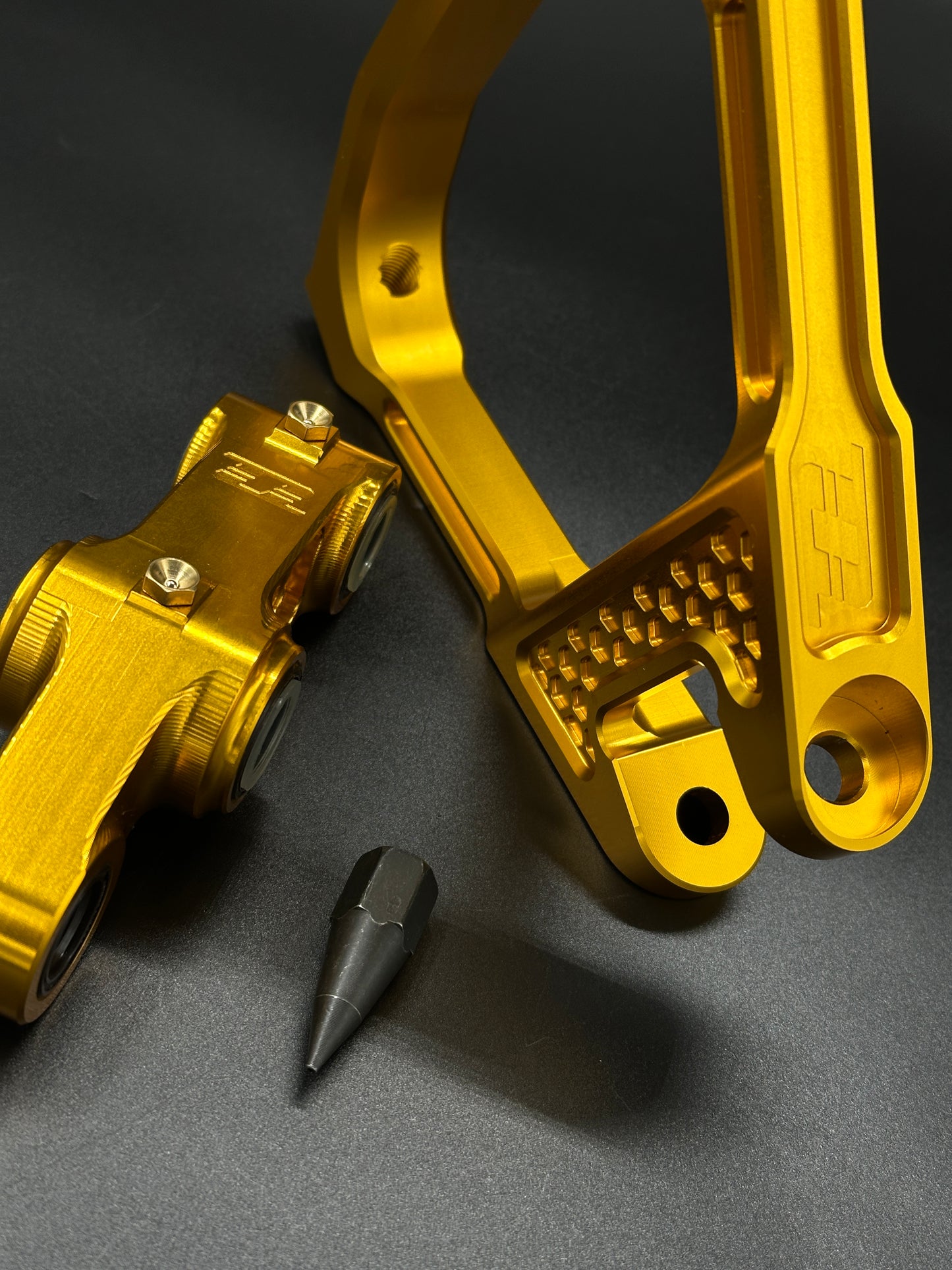 Surron Ultra Bee Thirst Trap Triangle and Linkage Kit