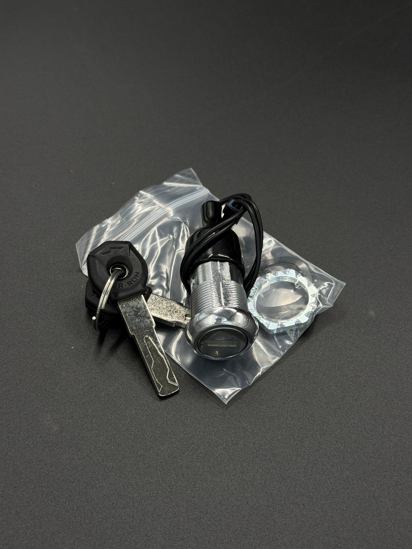 Surron Hyper Bee Lock Kit