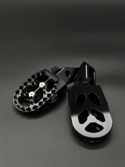 Surron Ultra Bee TTEV v2 Footpegs
