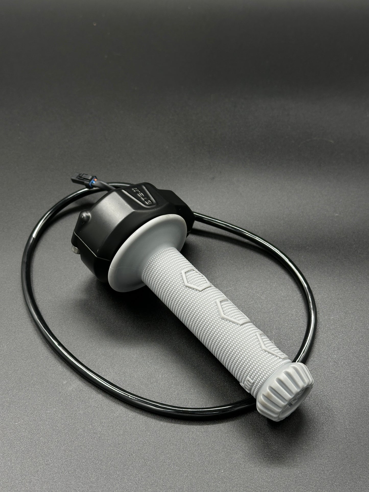 Surron Hyper Bee — OEM Throttle