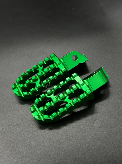 Surron Ultra Bee Rear Footpegs