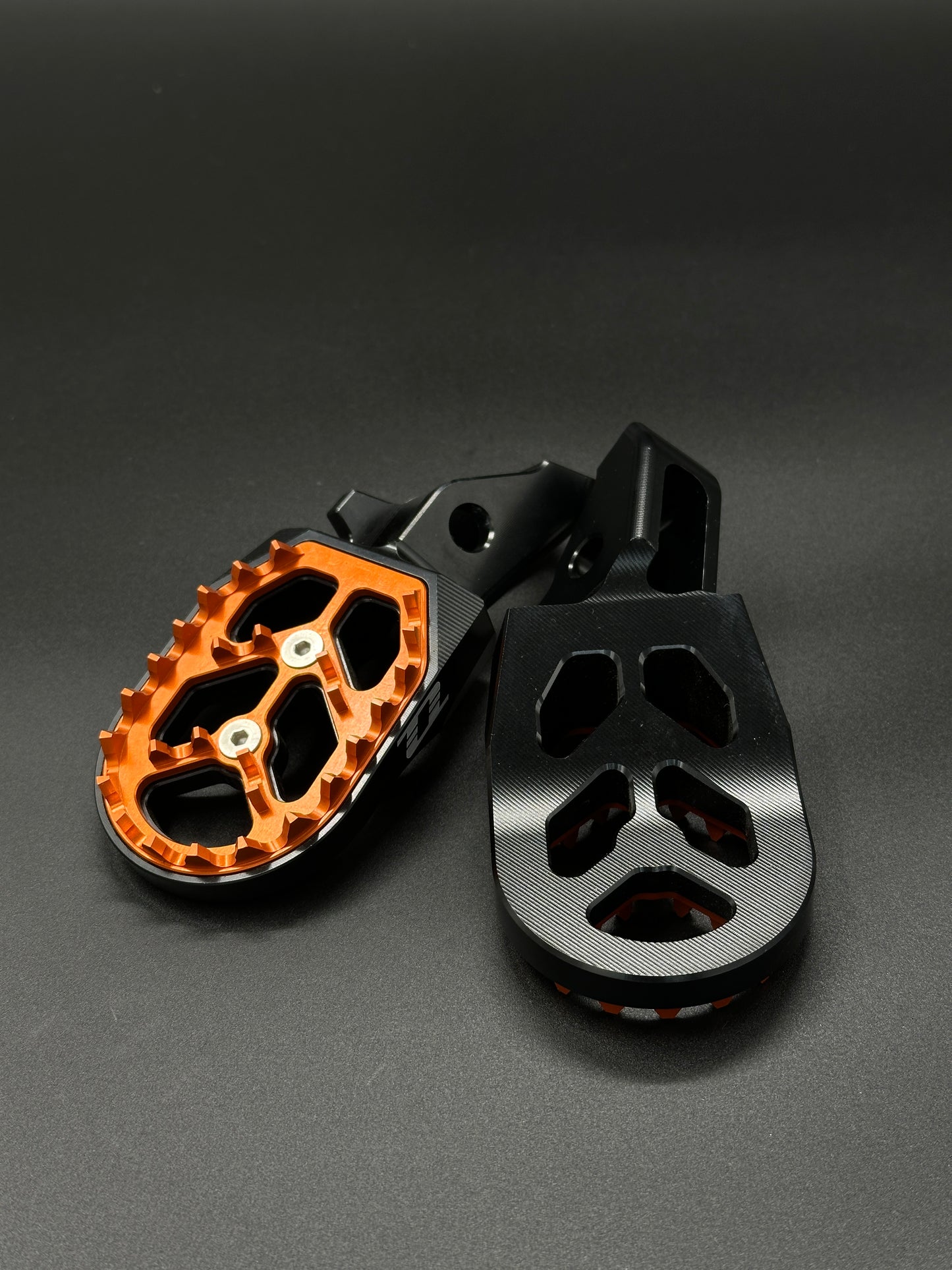 Surron Ultra Bee TTEV v2 Footpegs