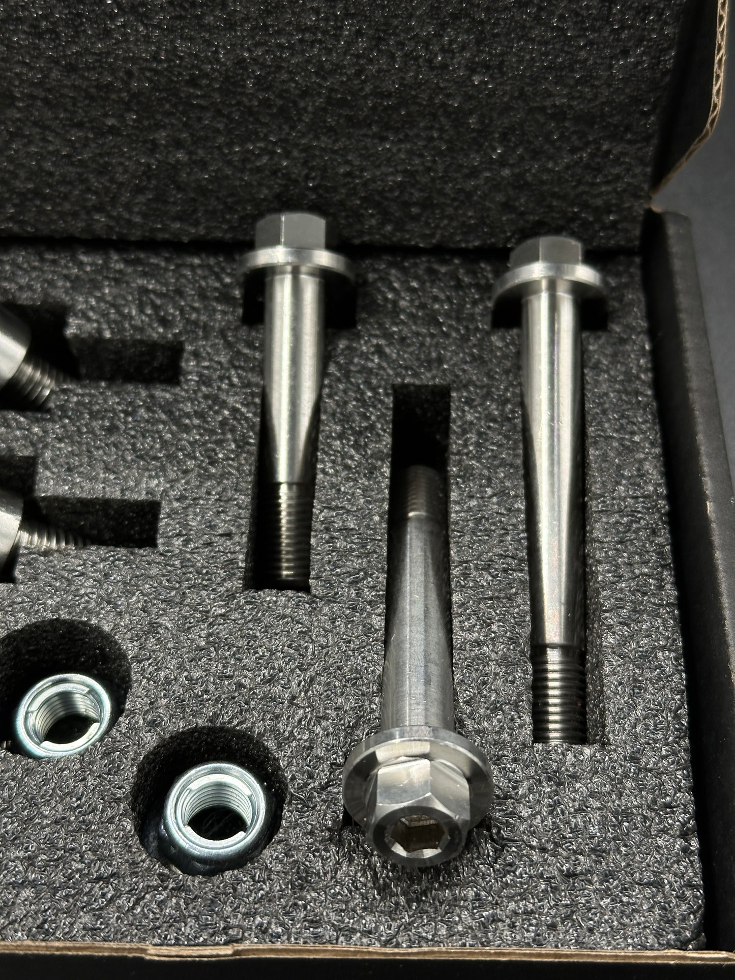 Surron Ultra Bee Grease and Titanium bolt kit for Linkage